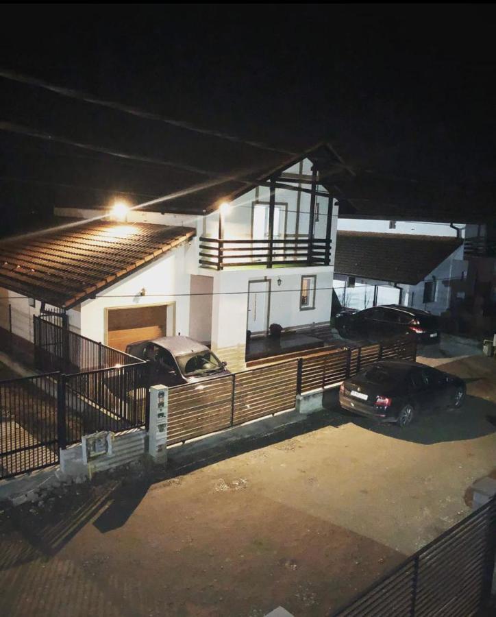 Casa Gabrielle Villa คาลิมาเนช ภายนอก รูปภาพ