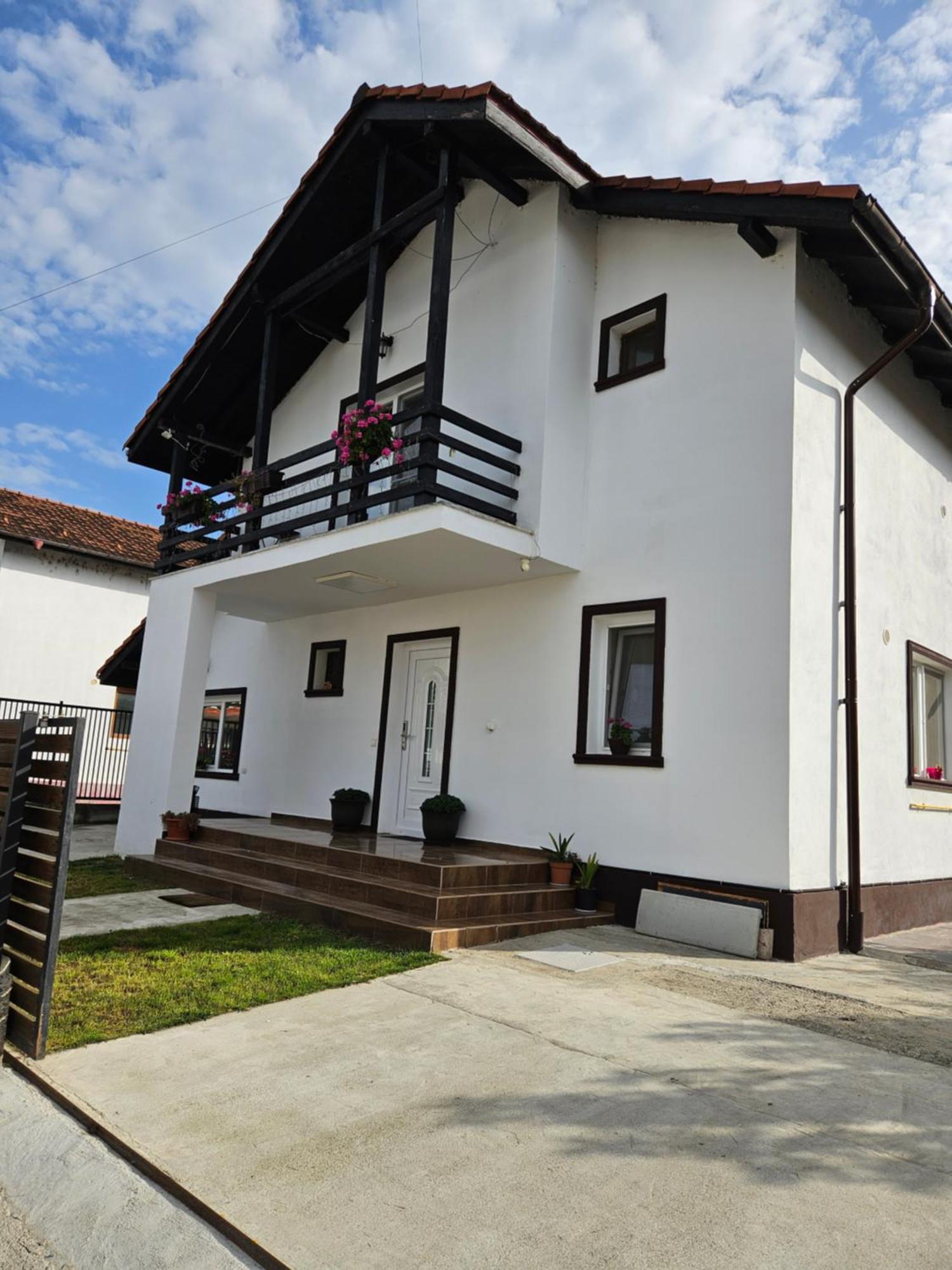 Casa Gabrielle Villa คาลิมาเนช ภายนอก รูปภาพ