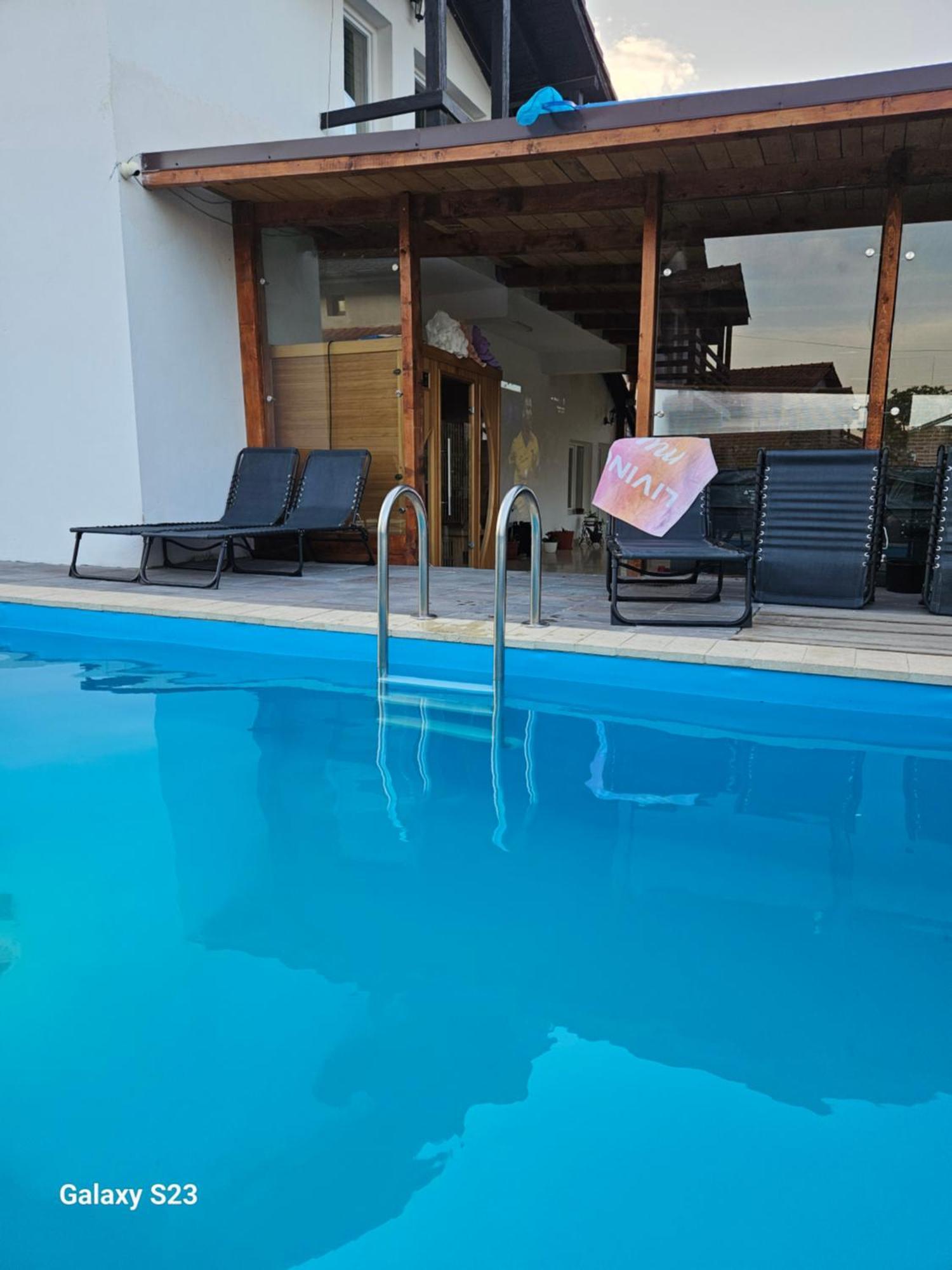 Casa Gabrielle Villa คาลิมาเนช ภายนอก รูปภาพ